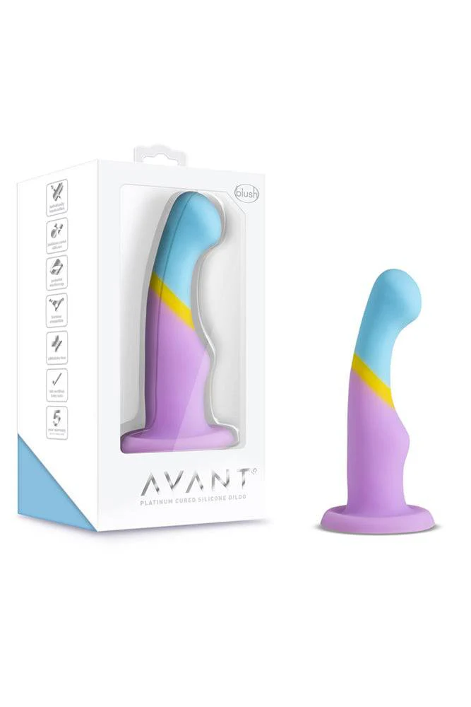 Blush Novelties - Avant - D14 - Heart of Gold Silicone Curved Dildo - Image 2