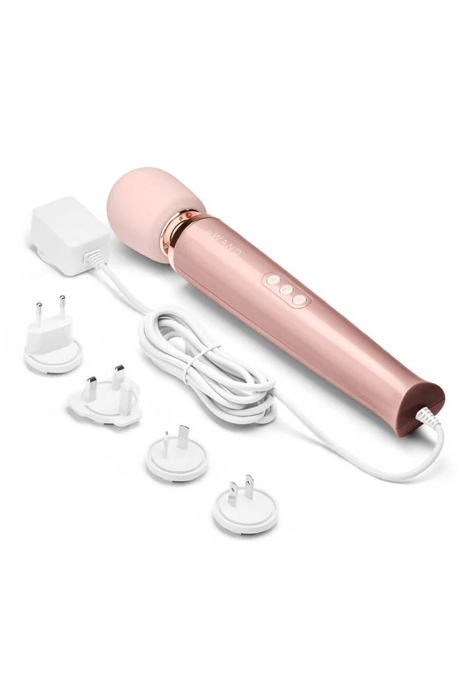 Le Wand - Plug-In Vibrating Massager - Rose Gold - Image 4