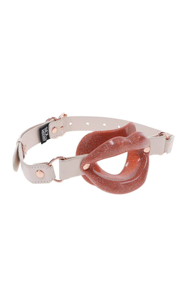Sex & Mischief - Peaches 'N CreaMe - Silicone Lips Gag - Peach/Rose Gold