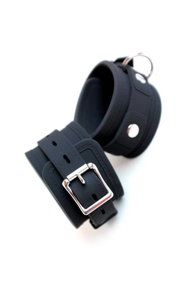 Stockroom - Locking Silicone Wrist Cuffs - Black/Silver