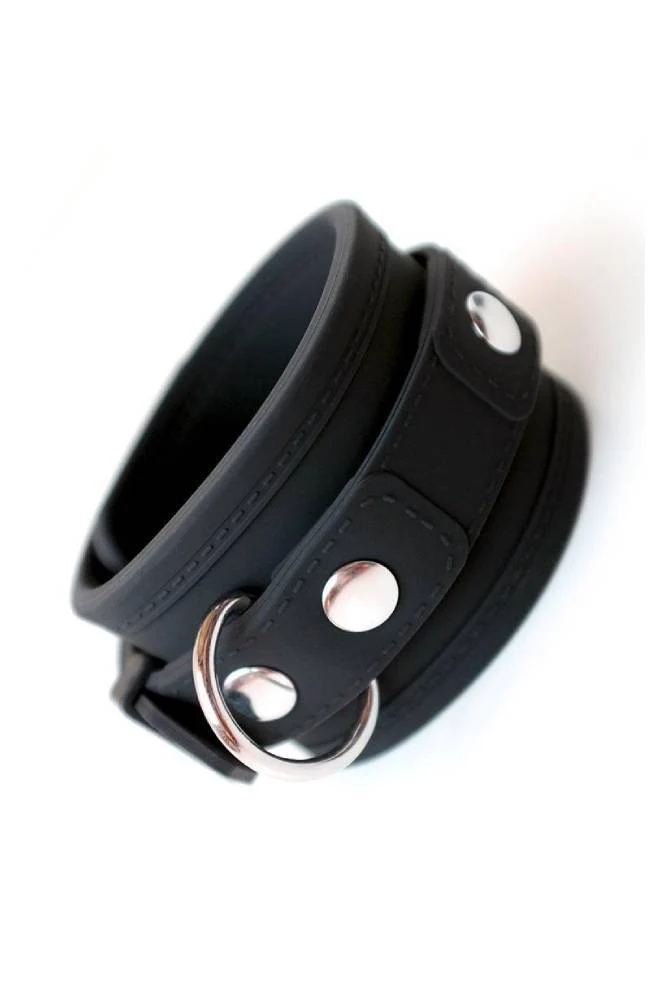 Stockroom - Locking Silicone Wrist Cuffs - Black/Silver - Image 3